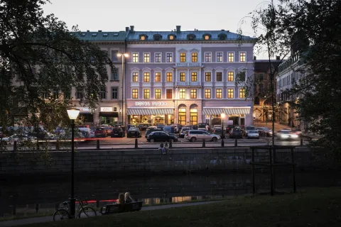Hotel Flora